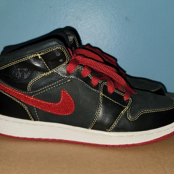 Nike Jordan 1 Mid Phat Premiere Maize 7Y - Picture 2 of 10